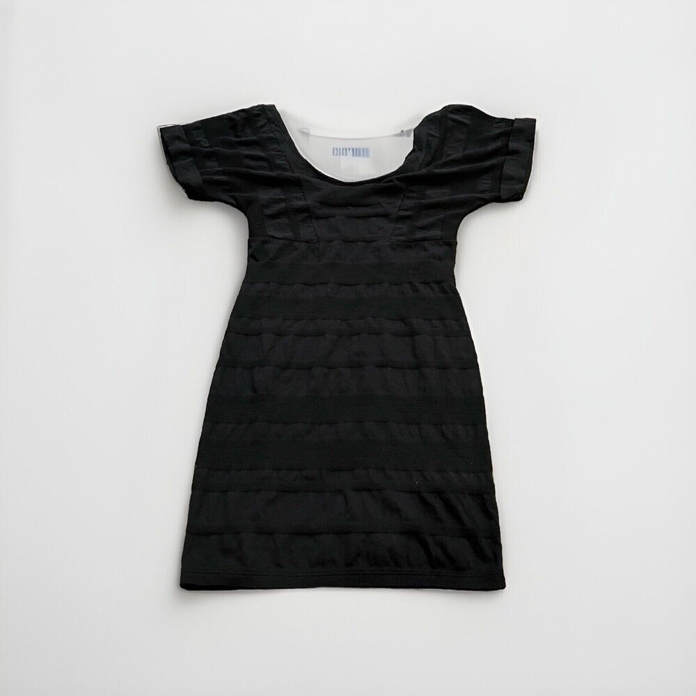 Free People Dress Tunic Womens Black Ruffled Comb Pattern Cap Sleeve Size XS
